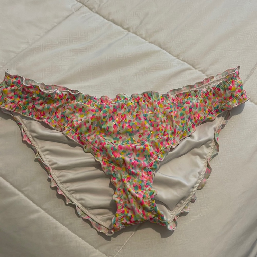 Victoria’s Secret swim bottom size M